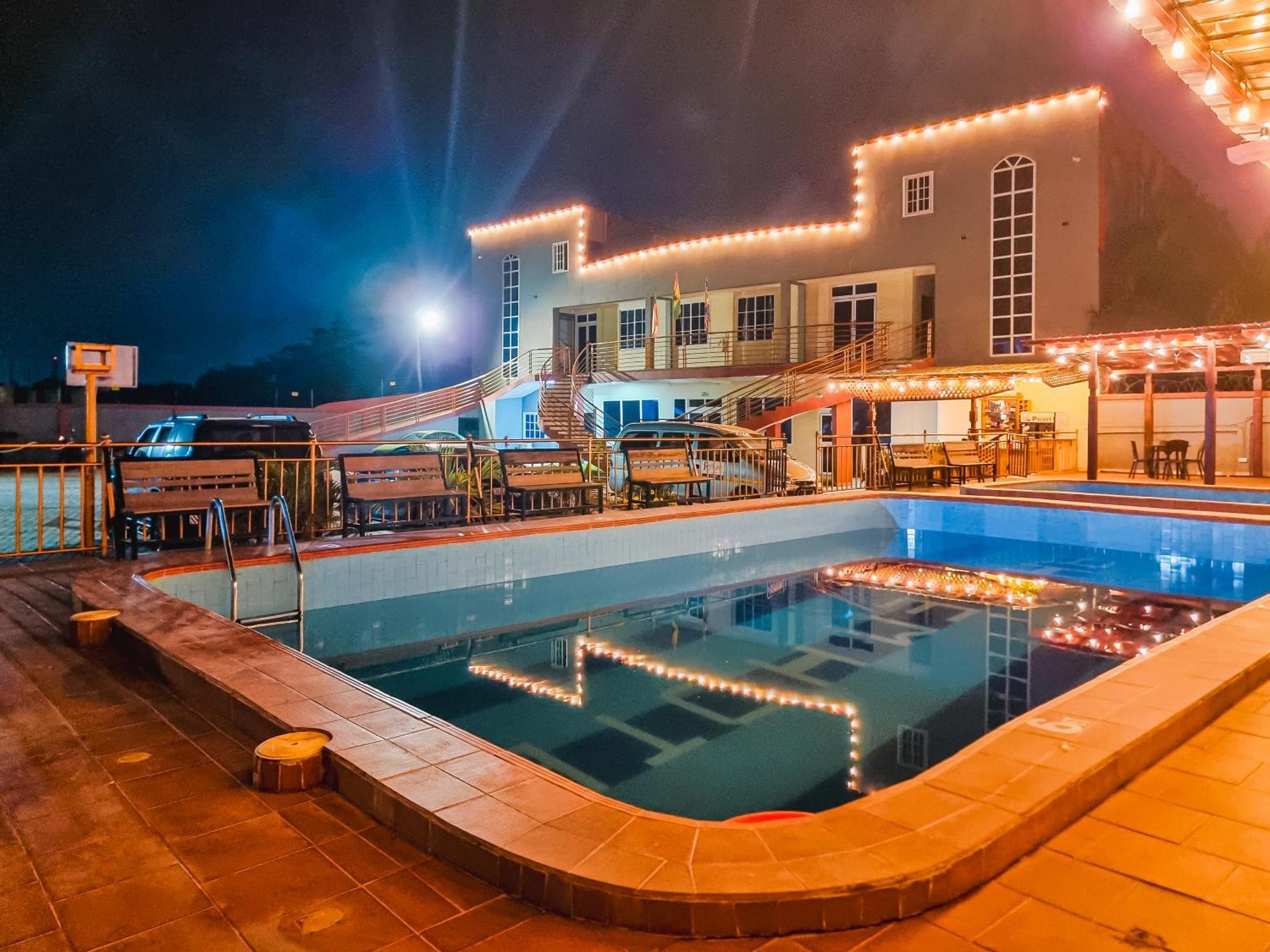Rhogem Hotel Sekondi-Takoradi Exterior photo