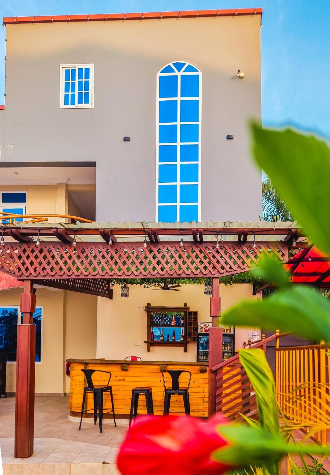 Rhogem Hotel Sekondi-Takoradi Exterior photo
