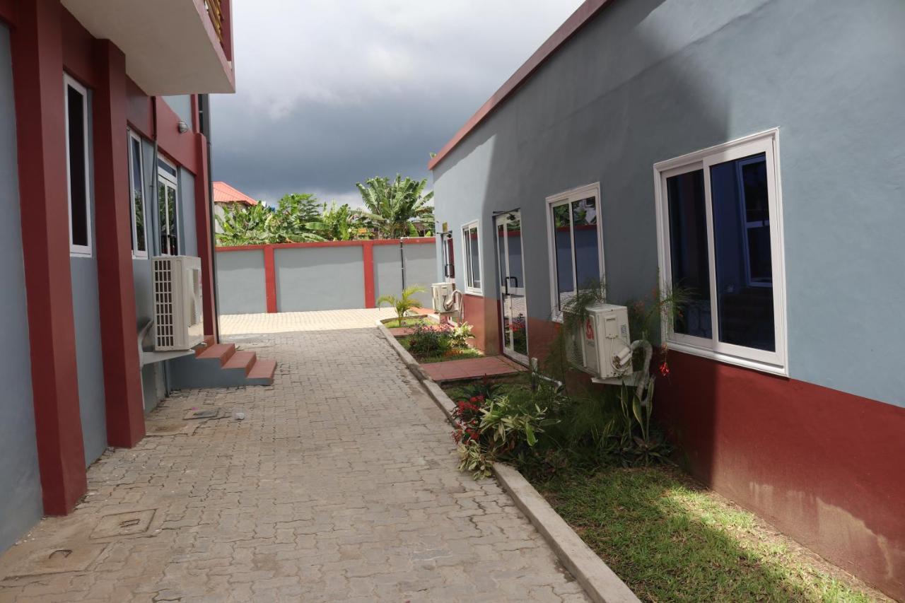 Rhogem Hotel Sekondi-Takoradi Exterior photo